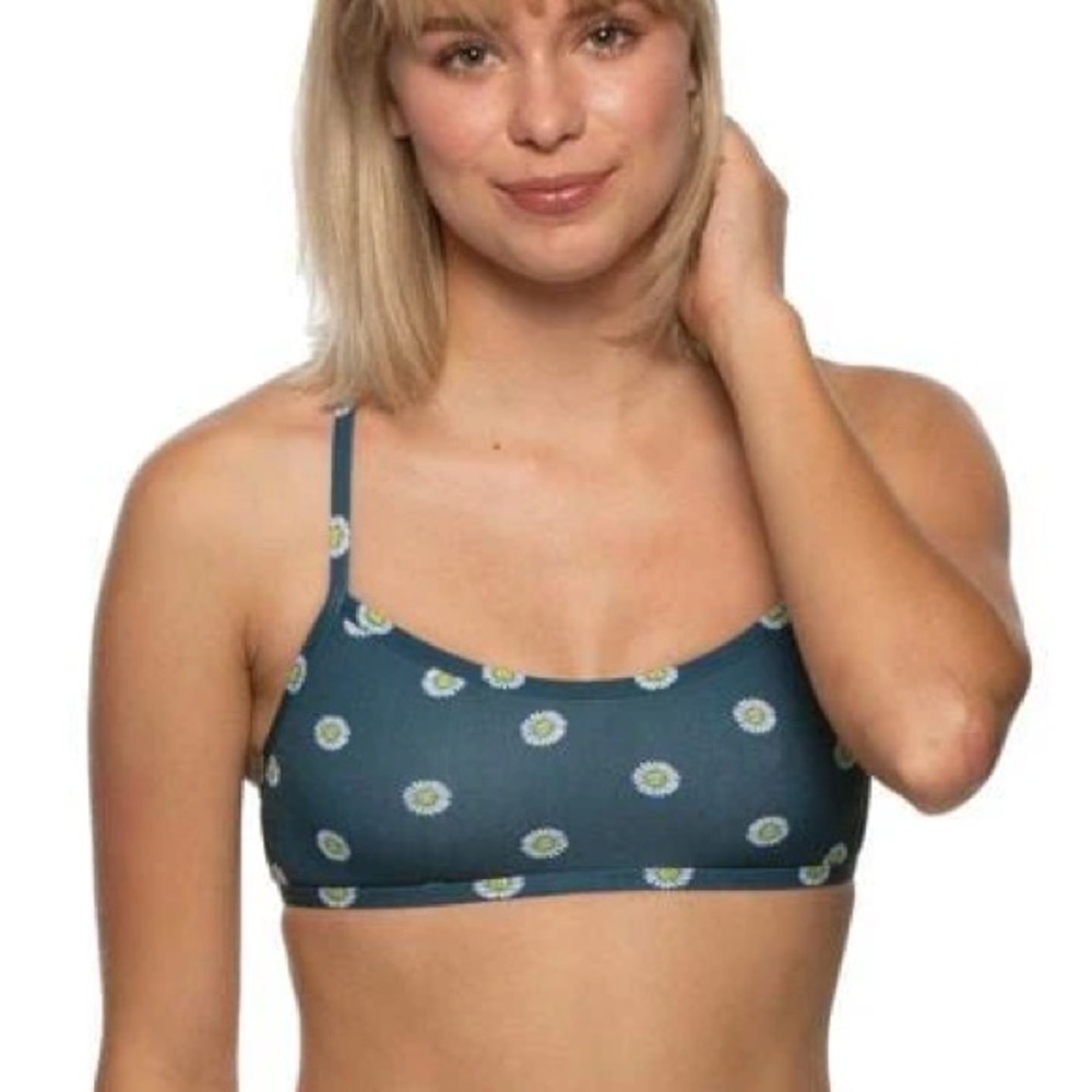 BRAND NEW Jolyn Adrian top